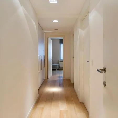 With 1 Parking At 100 Meters From Beach Appartamento